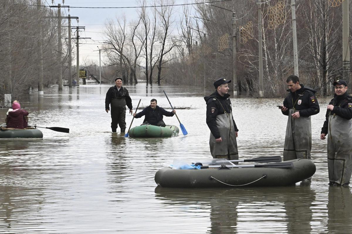 Inundación en Orsk, Rusia.