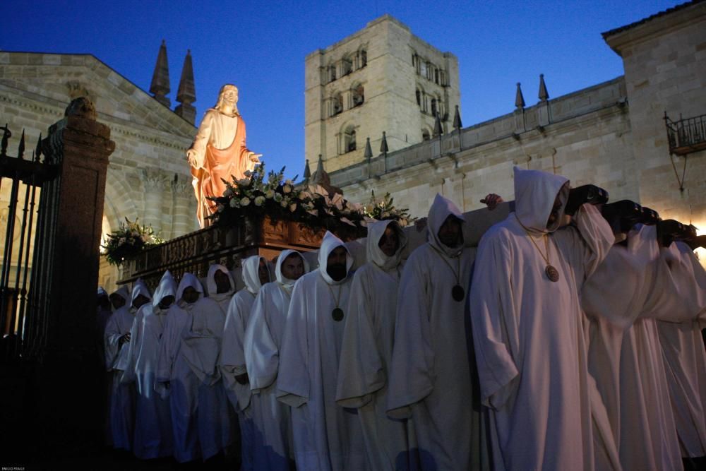 Luz y Vida, en imágenes