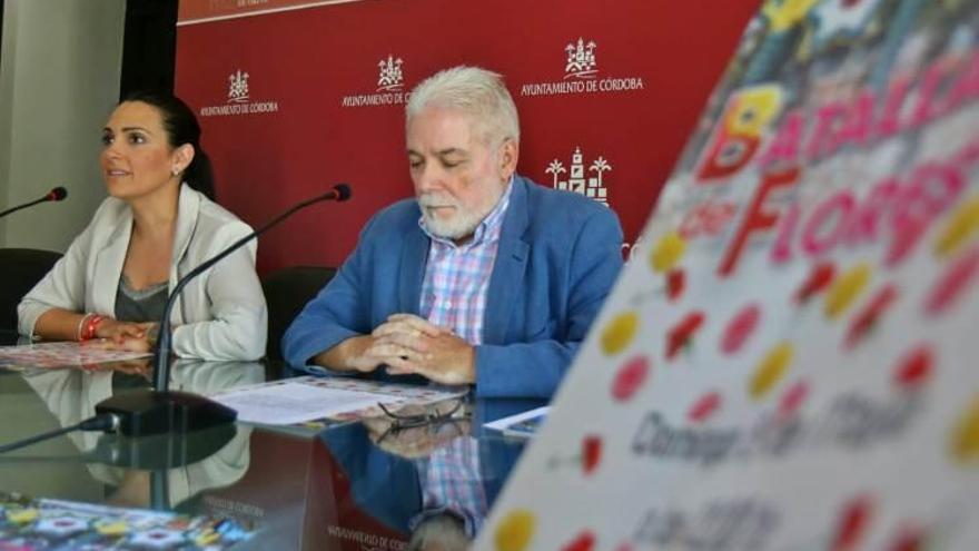 Unos 90.000 claveles servirán de munición efímera para la batalla de las flores