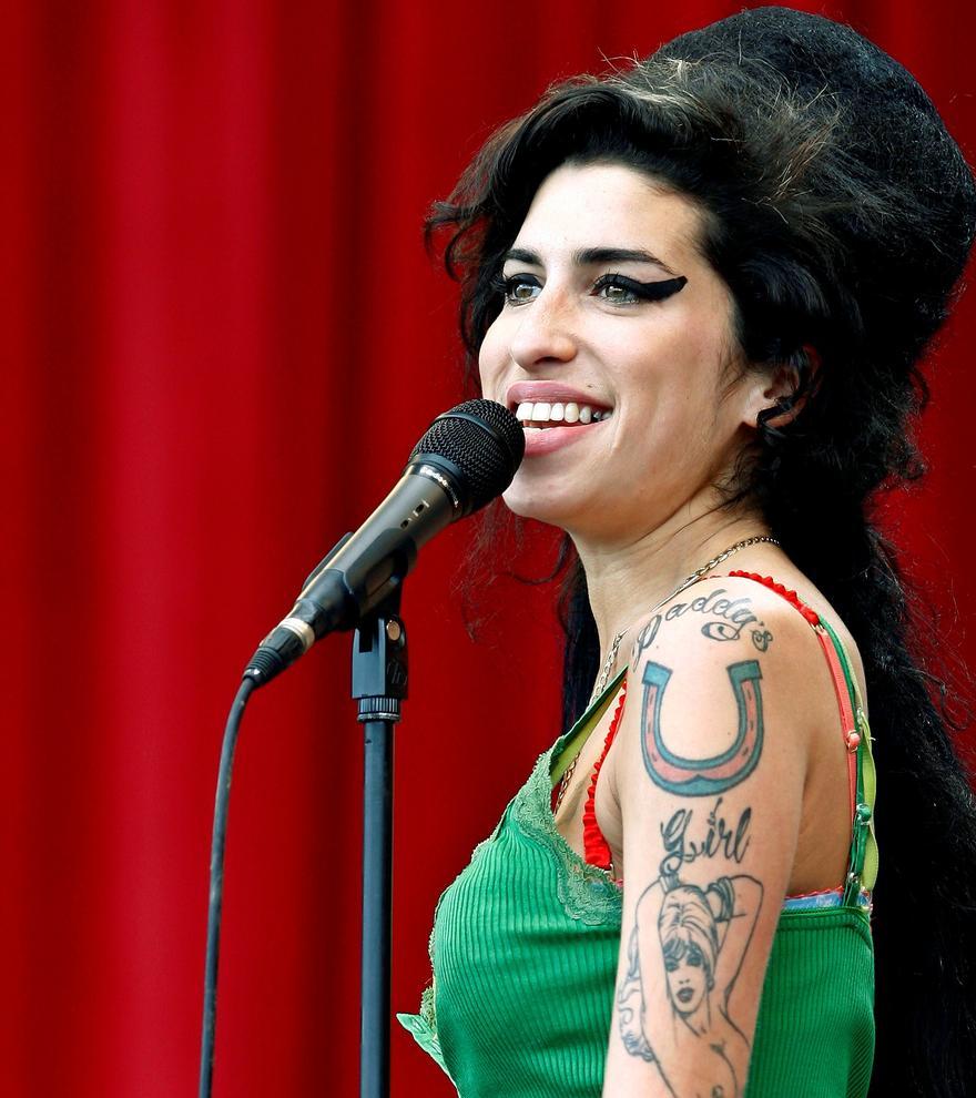 El &#039;biopic&#039; de Amy Winehouse empieza con mal pie