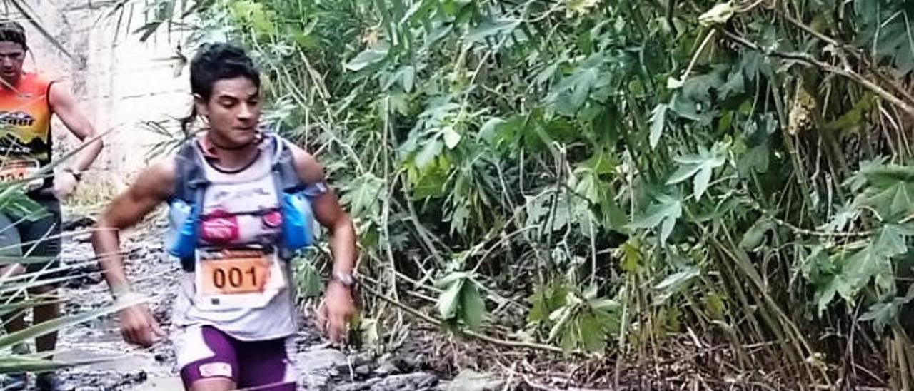 Dos participantes, en plena carrera.