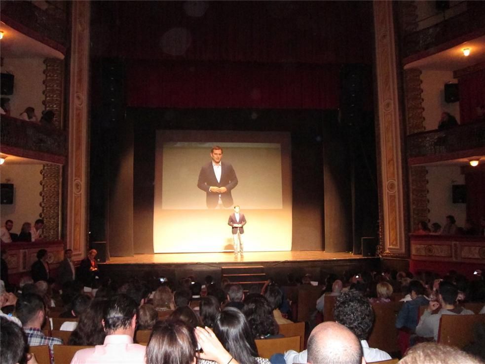 Visita de Albert Rivera a Extremadura