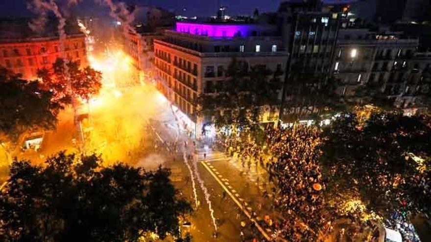 Barcelona cifra en 3,1 millones los daños por los altercados tras la sentencia