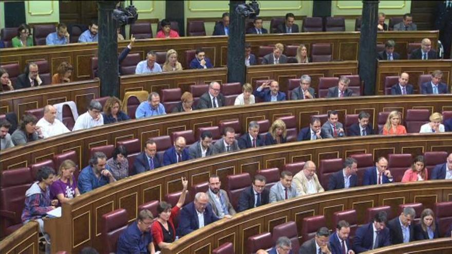 El Congreso rechaza la eliminación de las 'puertas giratorias'