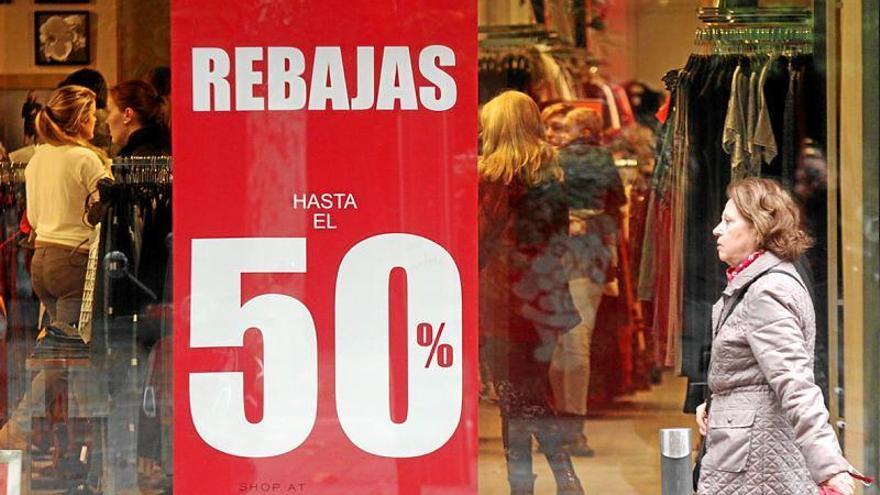 Las rebajas empiezan hoy con descuentos por encima del 50%