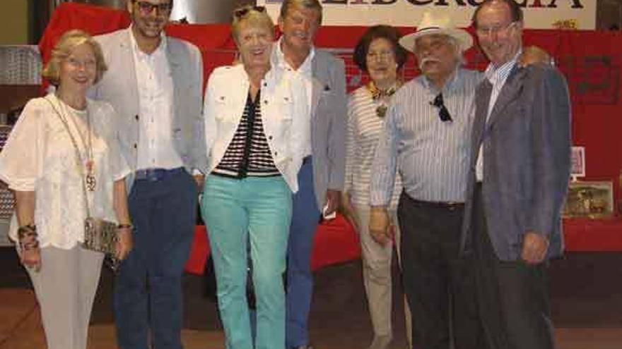 La directora del Ghoethe Institut visita una bodega de la DO