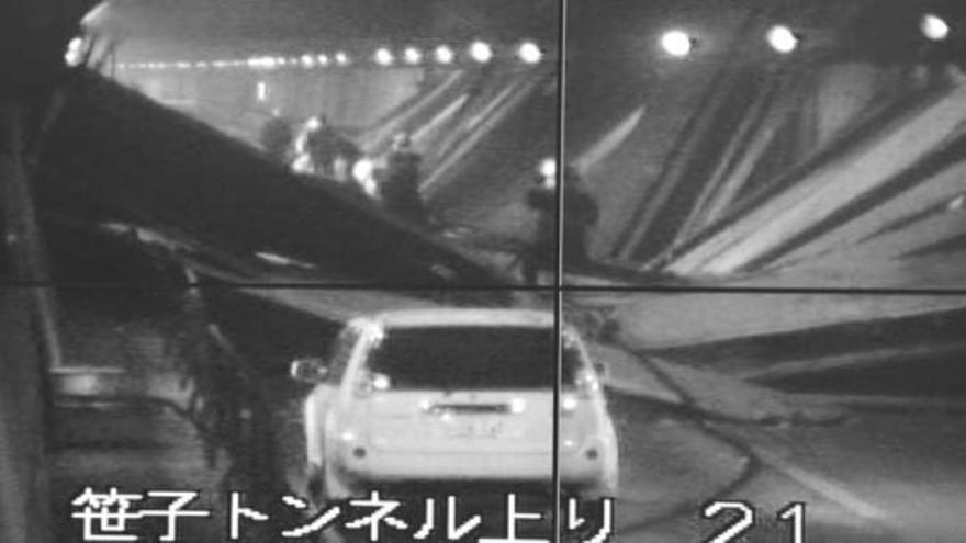 Tres muertos y varios desaparecidos al derrumbarse un túnel en Japón