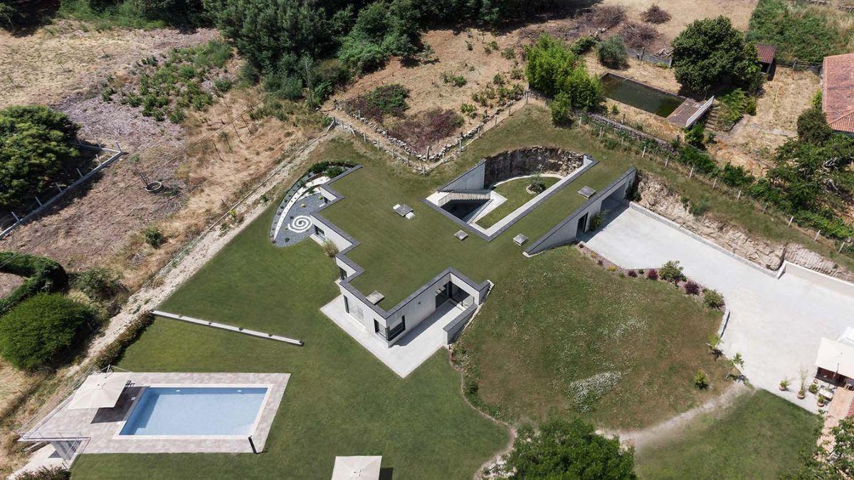 La casa enterrada de Galicia de trespes.arquitectos