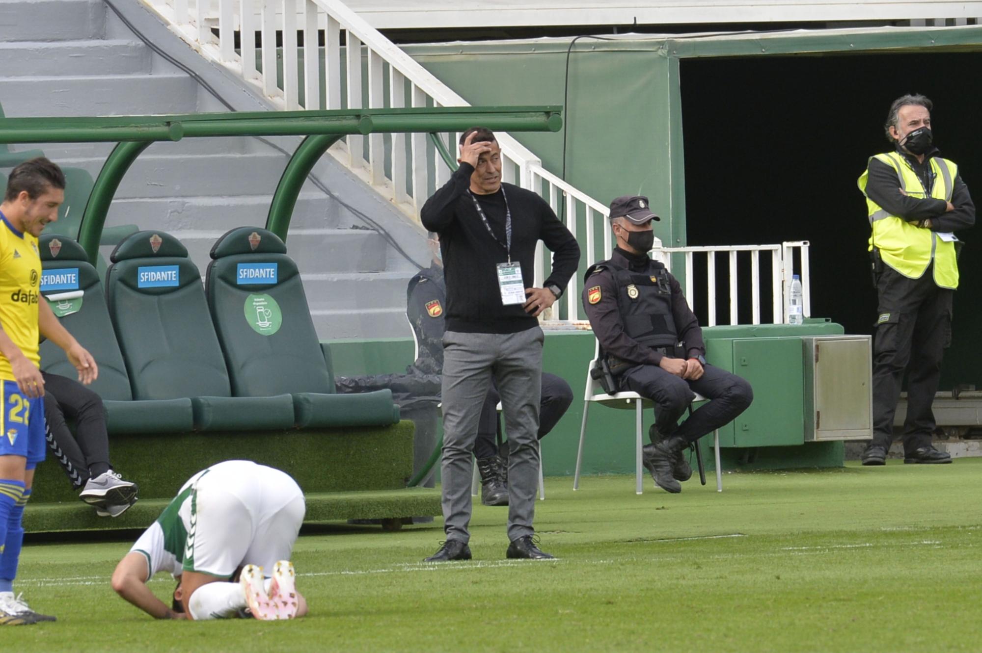 Las mejores imágenes del Elche - Cádiz