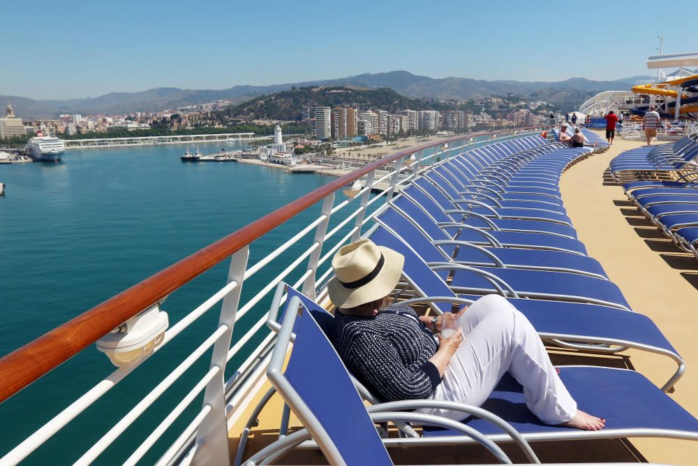 Passegem per l'interior del Harmony of the Seas, el creuer més gran del món, que aquest estiu tindrà base a Barcelona