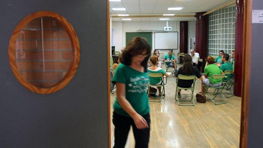 Marea Verde celebró ayer una asamblea en la facultad de Ciencias de la Educación.