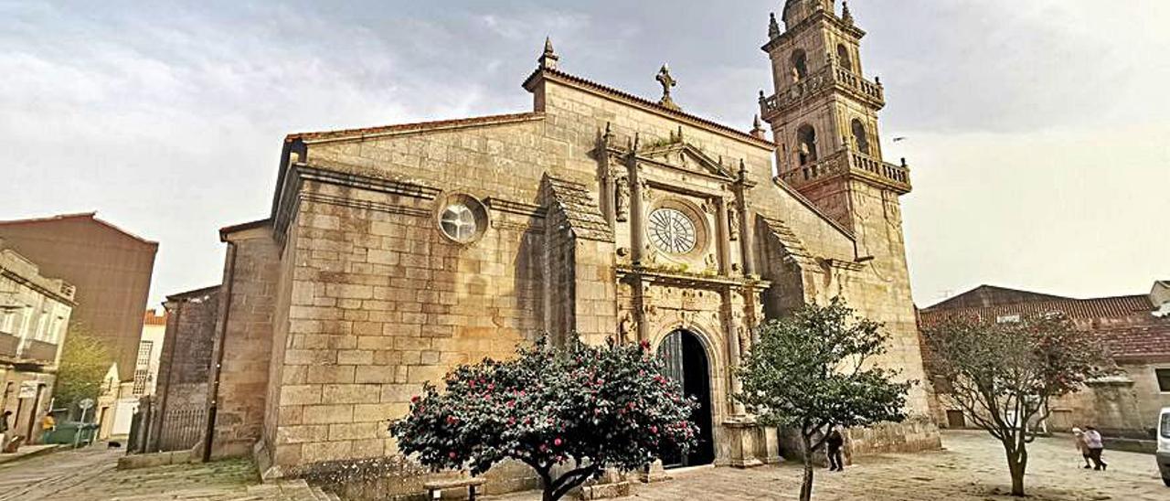 Excolegiata de Cangas.   | // SANTOS ÁLVAREZ