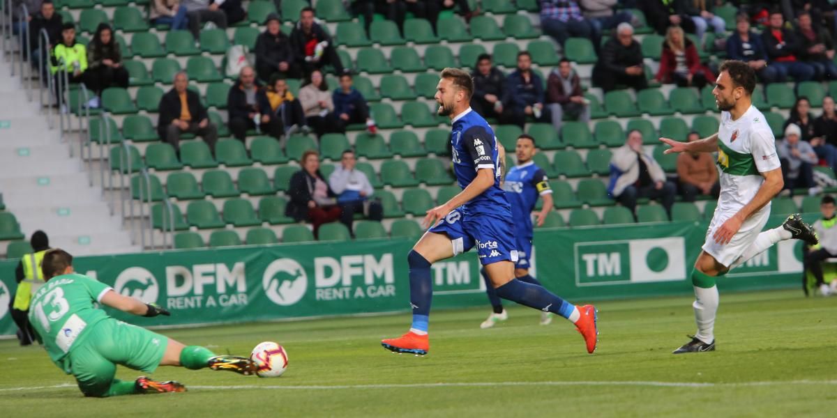 Las imágenes del Elche-Córdoba C.F.