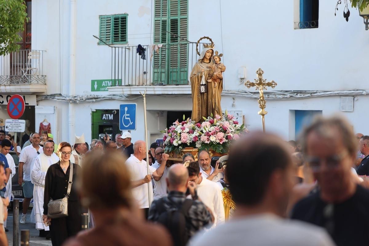 Mira aquí todas las imágenes del Día del Carmen en Ibiza