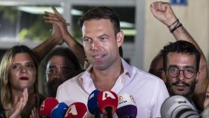 El hasta ahora líder de Syriza, Estéfanos Kaselakis, durante una rueda de prensa en Atenas el 25 de septiembre de 2023.