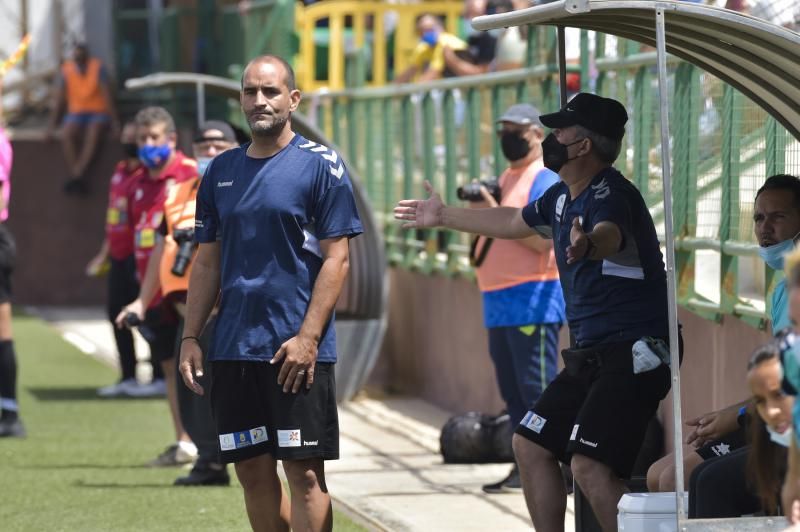 Liga Reto Iberdrola Femenino: Juan Grande-Femarguín