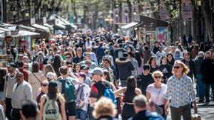 Los turistas inundan Barcelona en Semana Santa