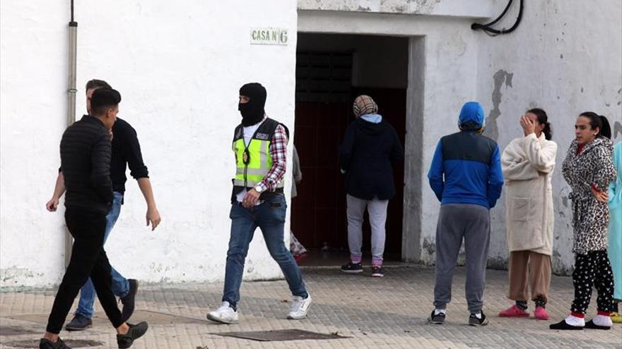 Herido un guardia civil en un tiroteo con narcos