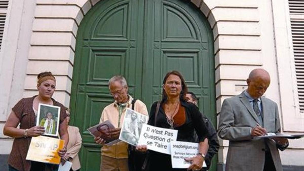 Víctimas 8 Protesta frente al Palacio Arzobispal de la ciudad belga de Malinas, la semana pasada.