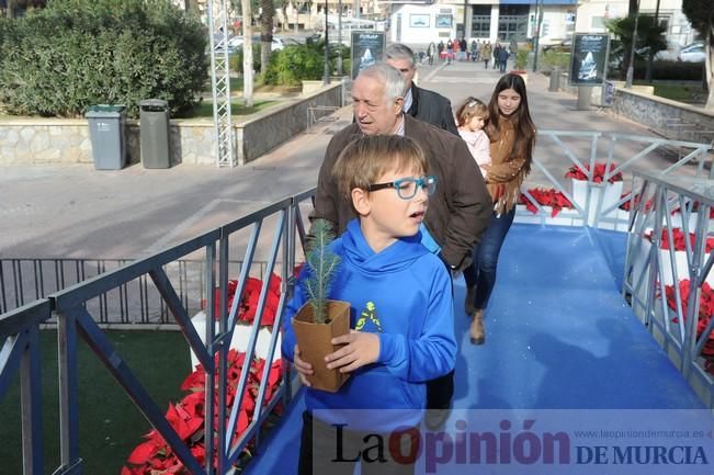 Actividades infantiles en el árbol de Navidad