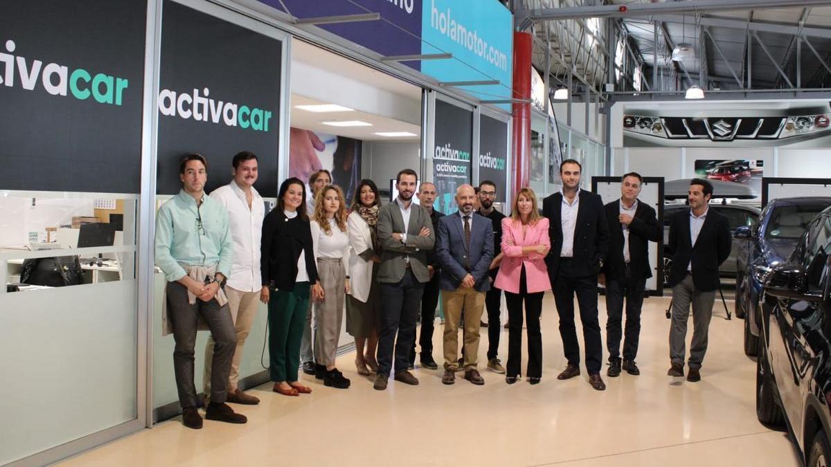 El subdelegado del Gobierno en Málaga, Javier Salas, visita las instalaciones de Activacar Mobility