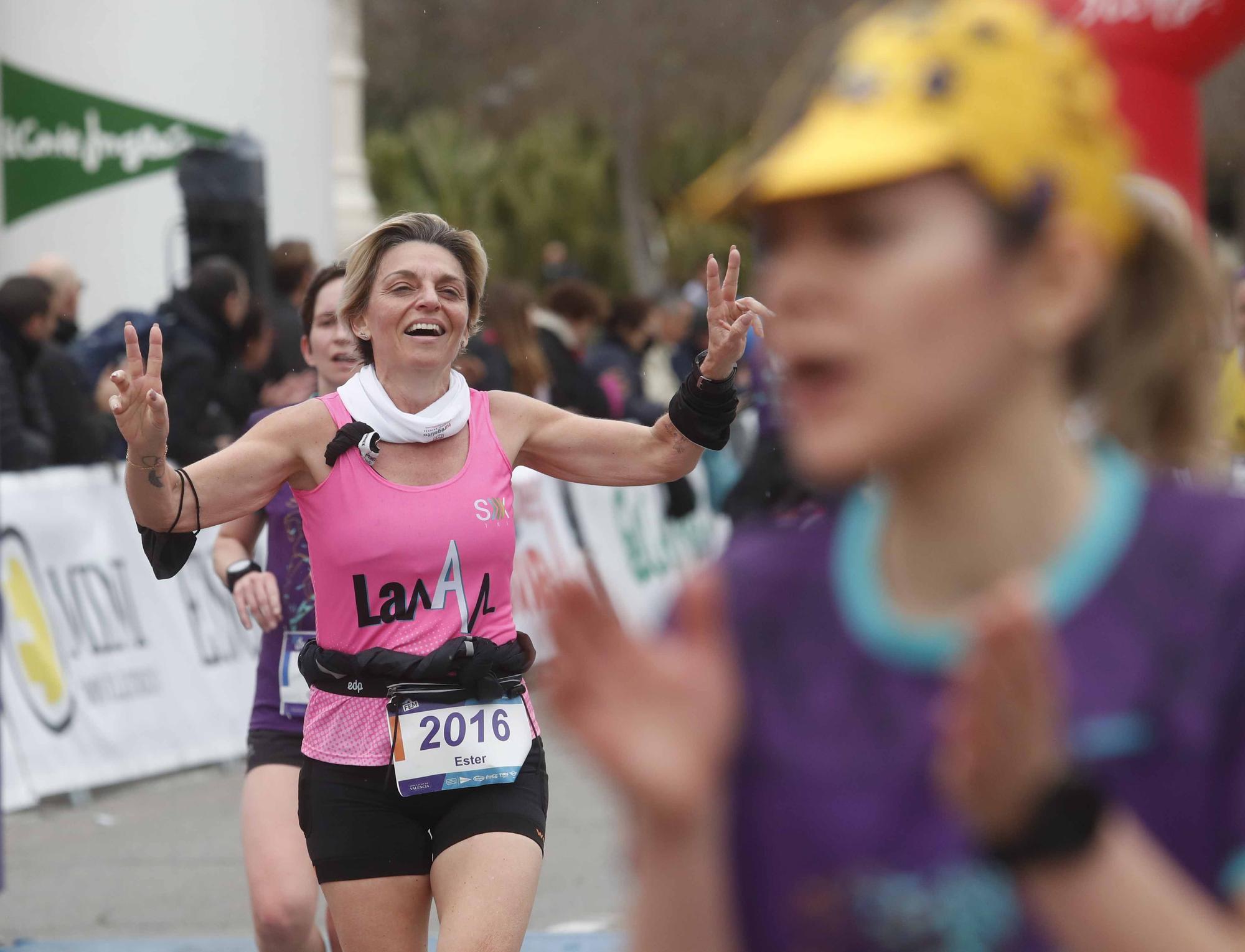 Búscate en la 10 k del Día de la Mujer