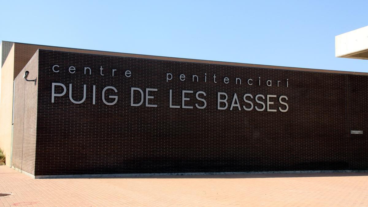 Exterior del centre penitenciari del Puig de les Basses de Figueres