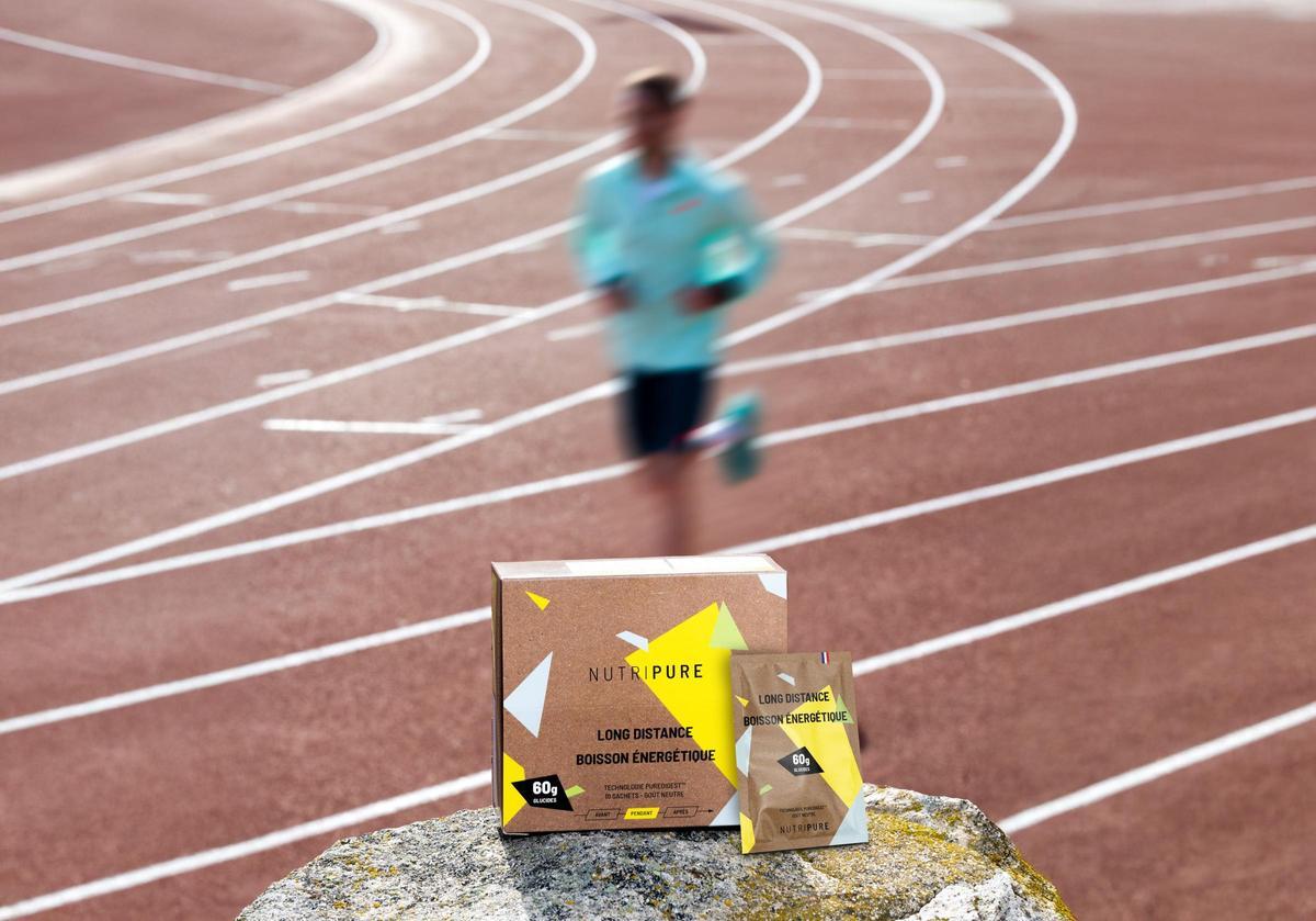 Beber durante un maratón es vital