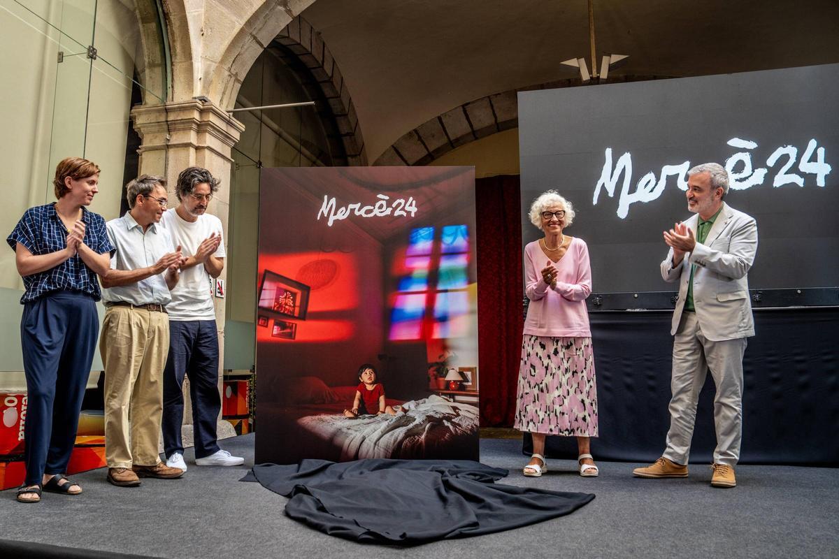 La Mercè presenta su cartel en Barcelona, con Carme Solé Vendrell como pregonera