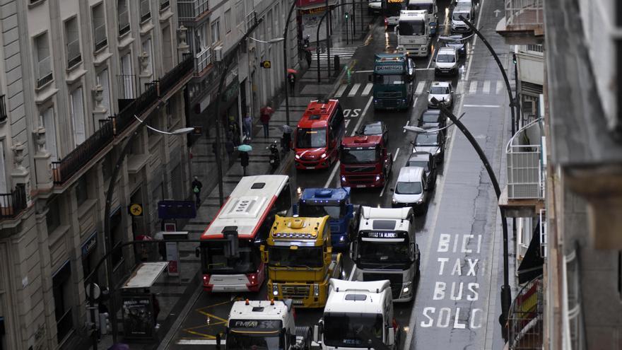 Los transportistas que colapsaron la Región en marzo se plantean otra huelga