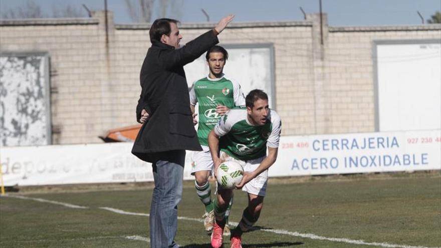 Miguel Rubio: «El Cacereño tiene a los mejores, pero el Coria puede ganar»