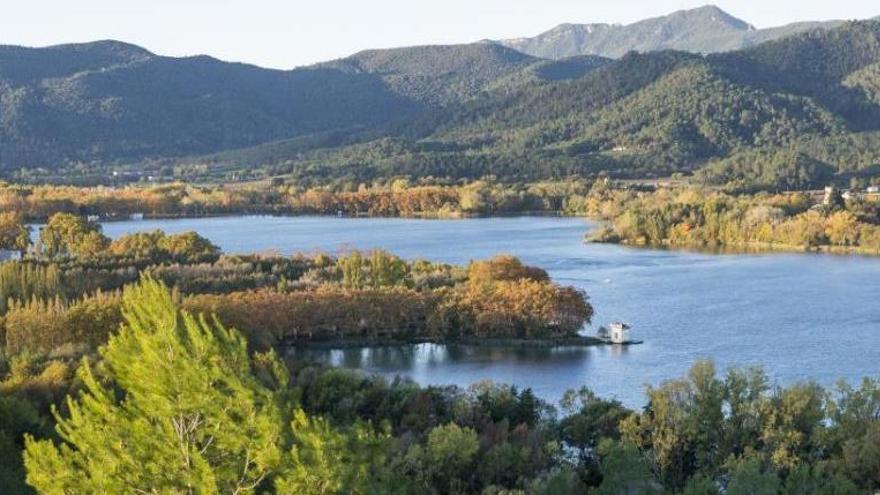 Banyoles programa més de 200 activitats turístiques amb novetats com jugar a ser científics o conèixer les tortugues