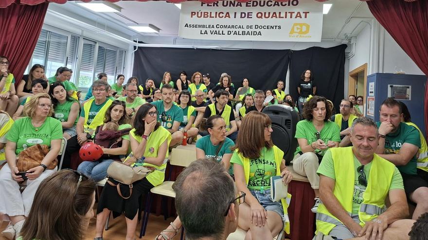 Los docentes de la Vall d'Albaida elaboran una hoja de ruta para las movilizaciones de esta semana
