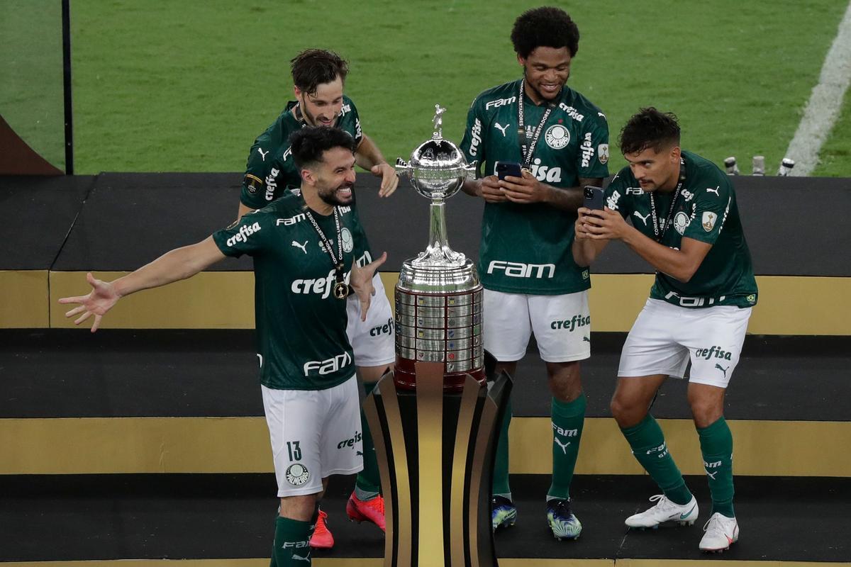 1-0 Un cop de cap agònic de Breno Lopes dona el segon títol a Palmeiras