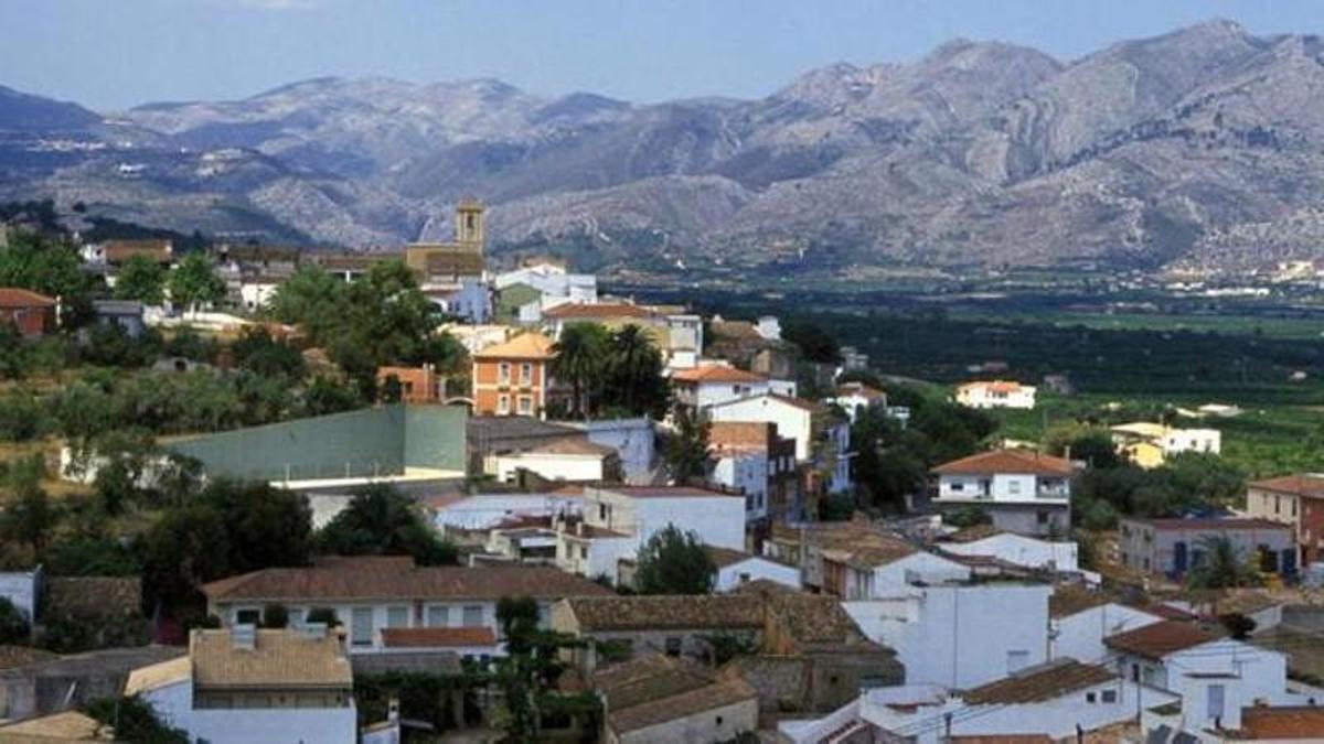 Benidoleig, el municipio con más coches por habitante de toda la provincia de Alicante.