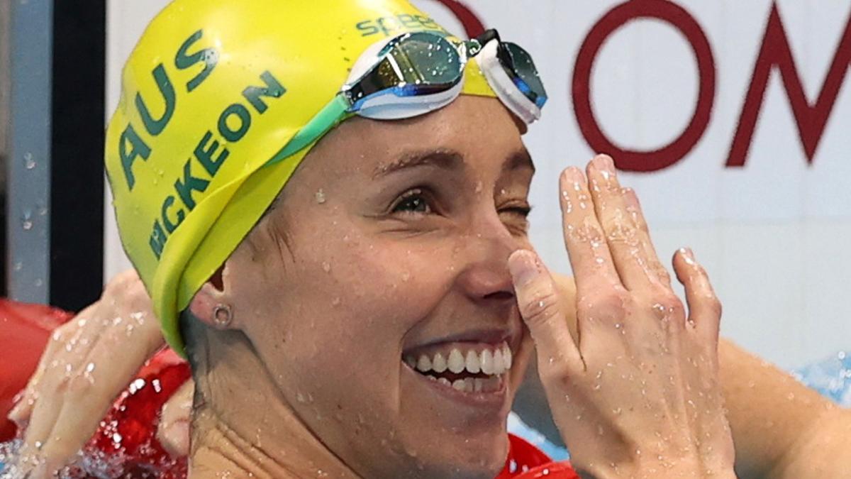 McKeon es corona a la piscina de Tòquio amb set medalles per davant de Titmus i Ledecky
