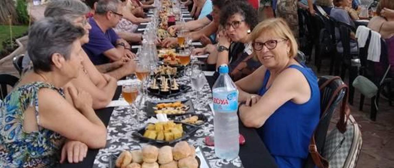 Sopar previ a la tertúlia.