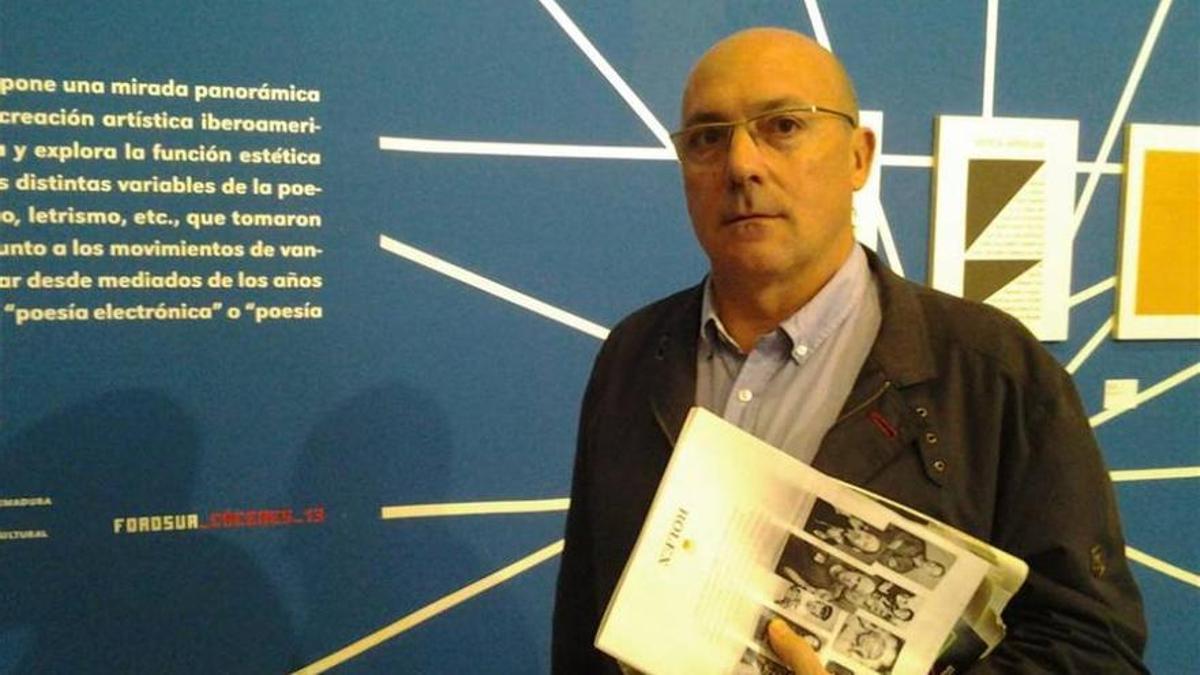 Miguel Ángel Lama, escritor.