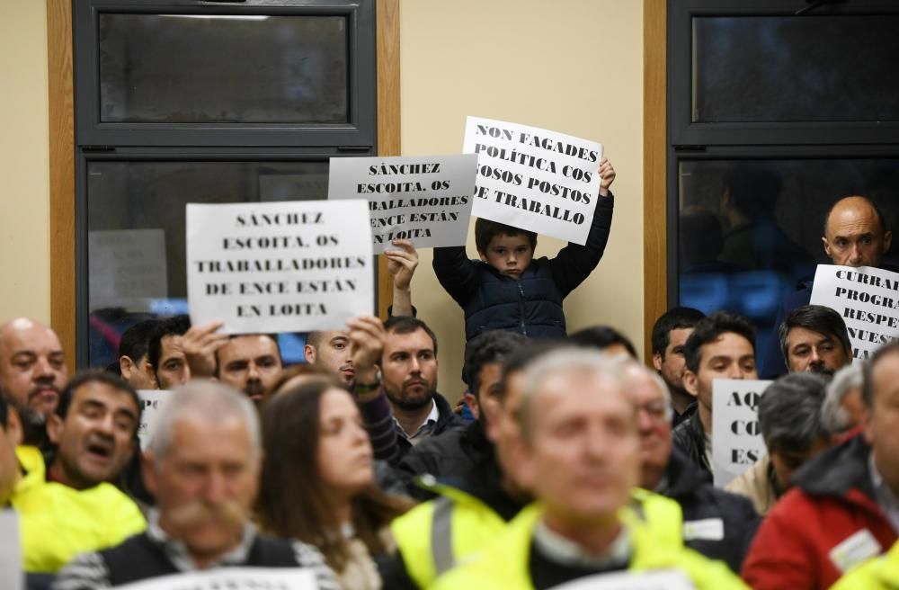 Los trabajadores de Ence obtienen el respaldo del pleno de Cerdedo-Cotobade