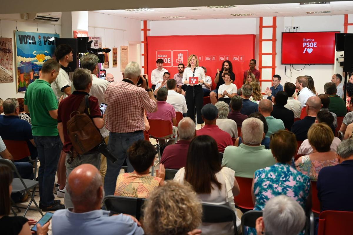Acto del PSOE en Monzón.