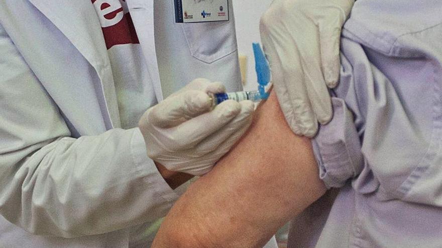 Sacyl citará a los zamoranos para vacunarse en la campaña de la gripe
