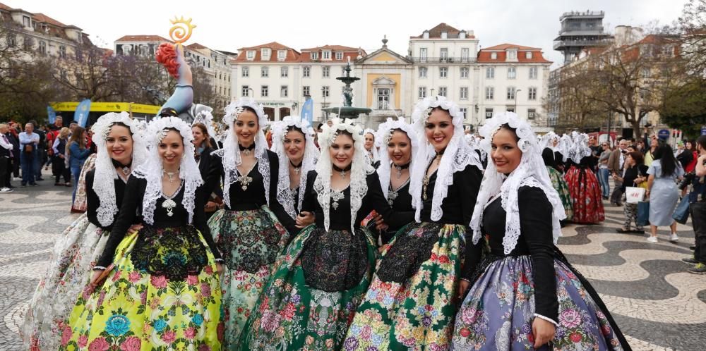 Las Hogueras conquistan el corazón de Lisboa