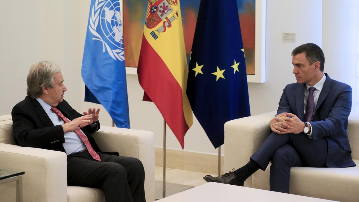 Sánchez recibe en Moncloa al secretario general de la ONU.
