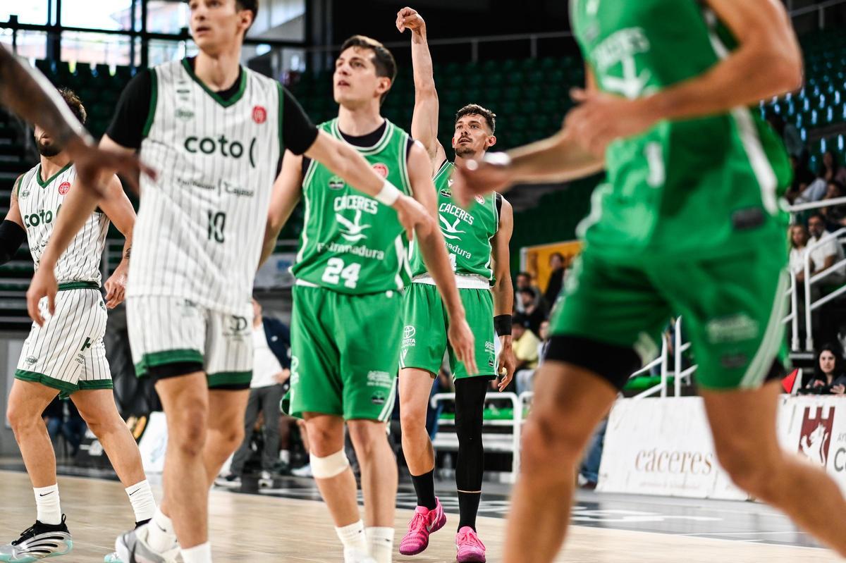 Fotogalería | Las imágenes del Cáceres - Coto Córdoba