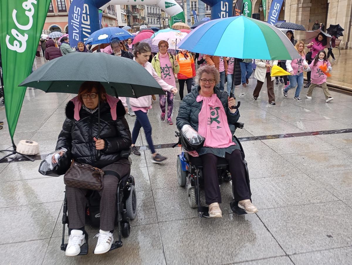 Avilés se moja por la Igualdad: así fue la marcha del 8M de este sábado