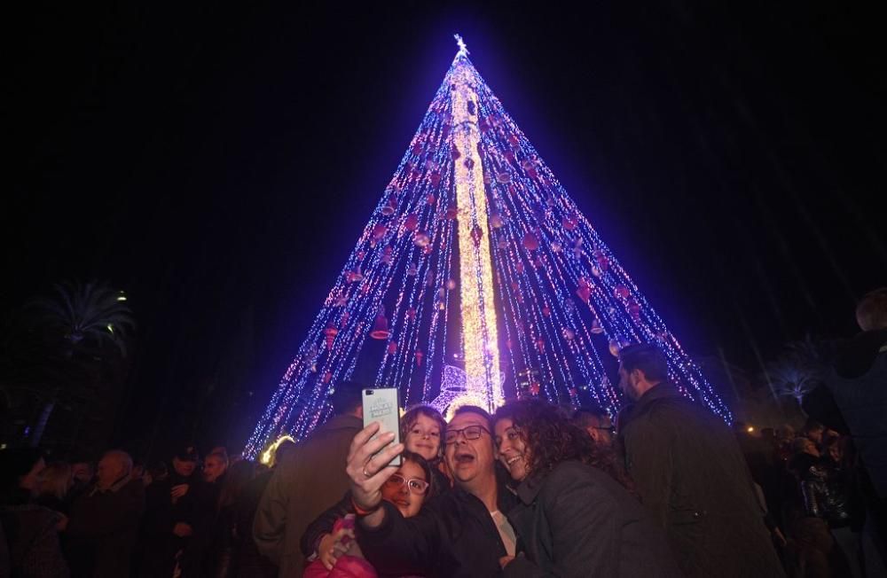 Encendido del árbol de la Circular en Murcia