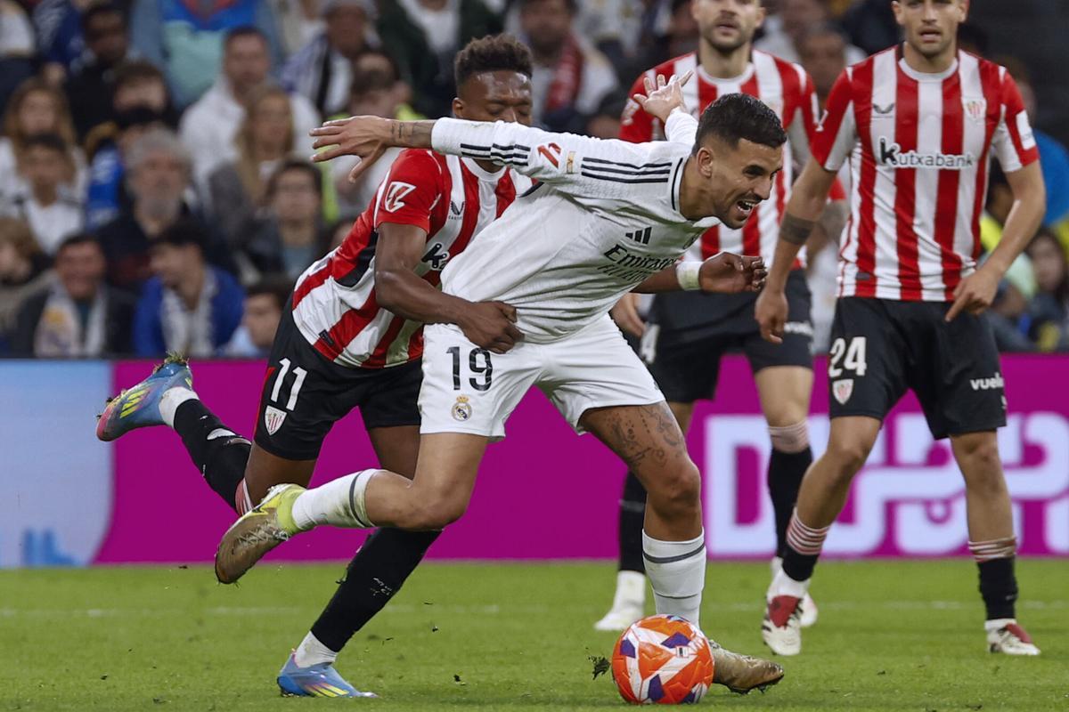 Dani Ceballos contra el Athletic Club en un partido de Liga de la pasada temporada