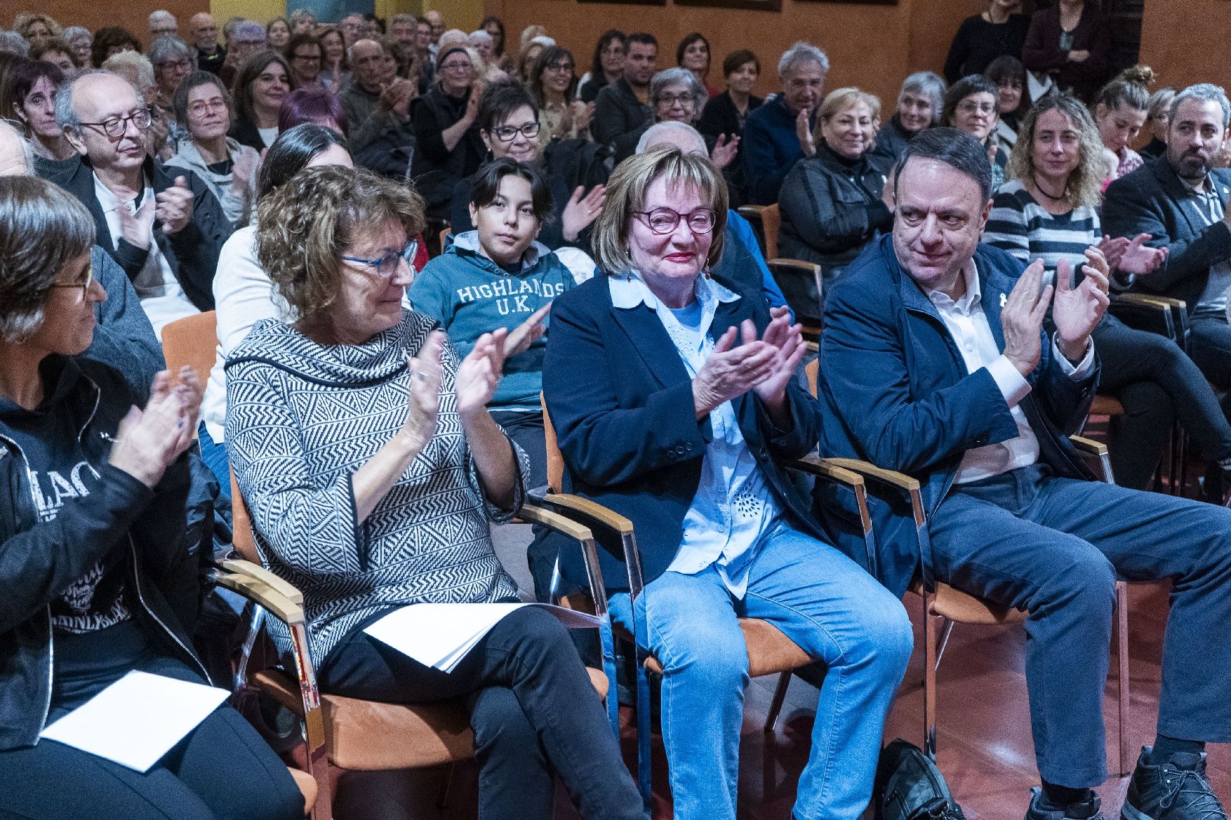 Montse Margarit rep el Bages de Cultura reivindicant la tasca "invisibilitzada" de les dones