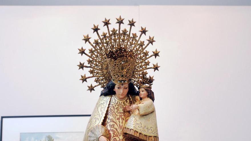 Virgen de los Desamparados.