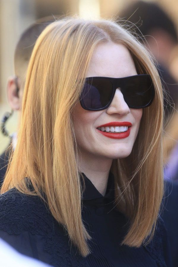 10 peinados de Jessica Chastain y un cambio de look: media melena lisa